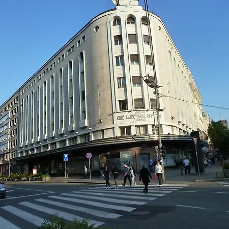 דירה Parliament Park *