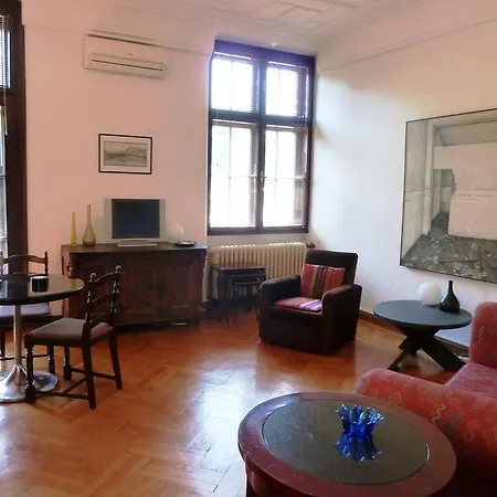 דירה Parliament Park *