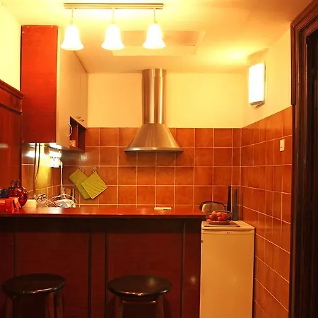 Parliament Park Apartment