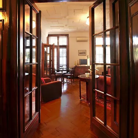 Apartment Parliament Park Belgrade